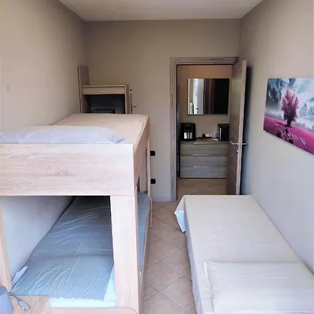 Corte Magenta Apartment *
