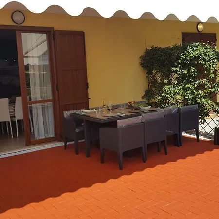 Corte Magenta Apartment